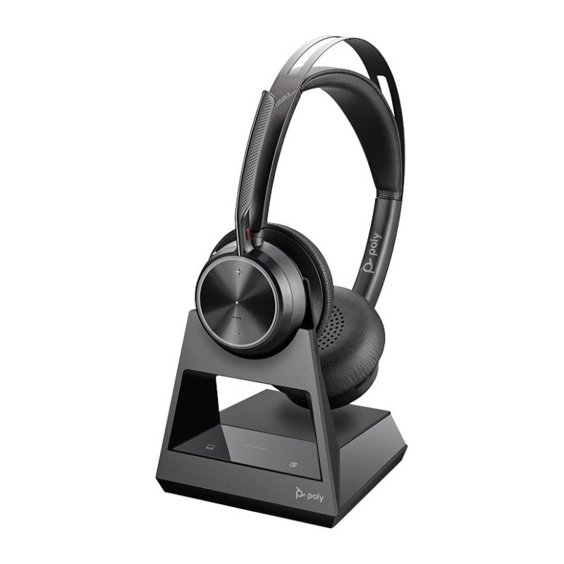 Poly Voyager headset met microfoon op zwarte stand